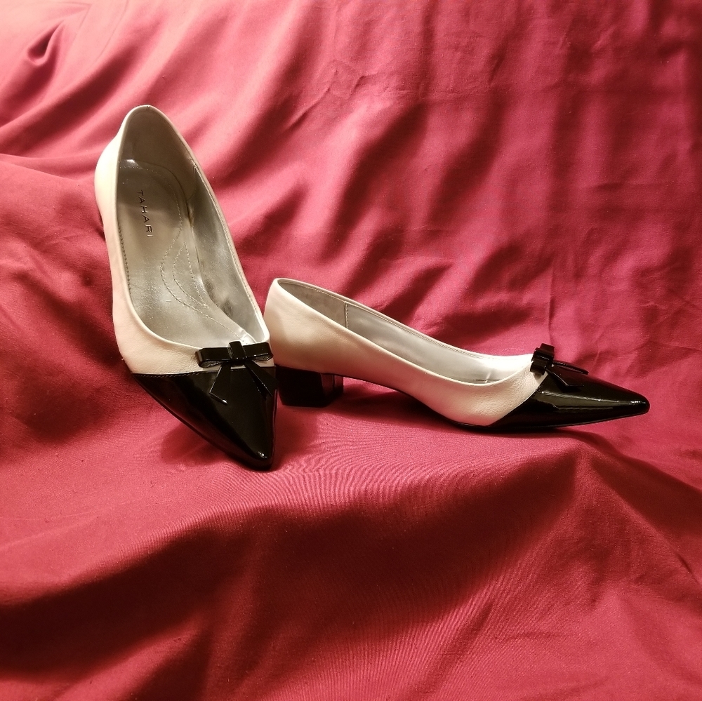 Tahari Women's Shoes